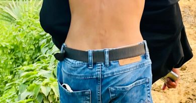 প্রধান শিক্ষকের হাতে স্কুল  ছাত্র নির্যাতনের শিকার 