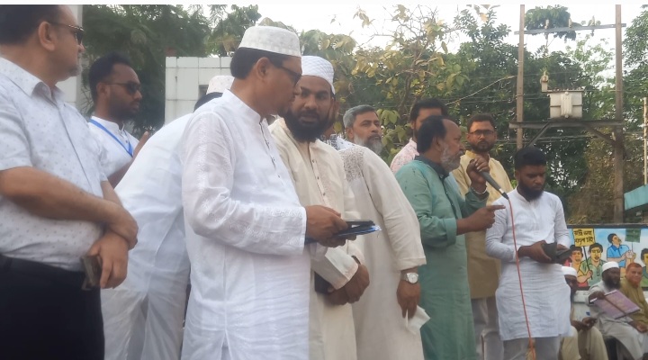 ১১ দলীয় ঐক্য ময়মনসিংহ মহানগরীর আয়োজনে গণমিছিল ও সমাবেশ অনুষ্ঠিত